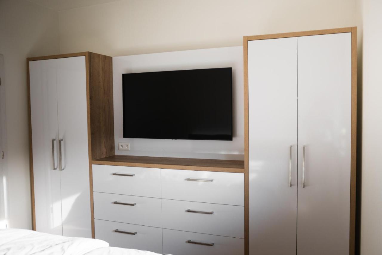 Ubytovani V Beskydech - Apartman Kaja เชลาดนา ภายนอก รูปภาพ